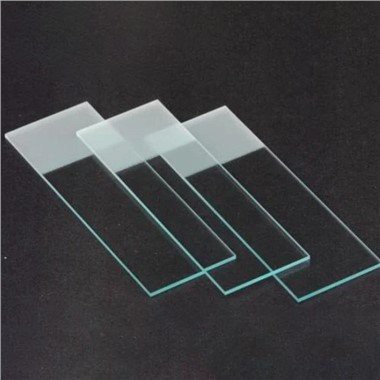 Lames de microscope doublement givrées